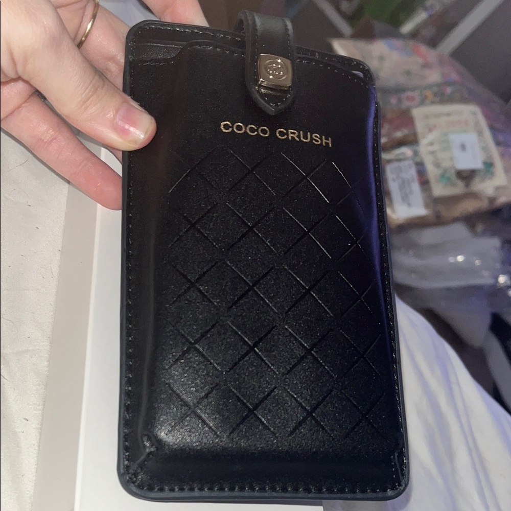 CHANEL Authentic Black & Gold crossbody phone case w/ 2 extra pockets & chain